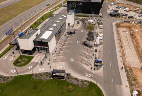 Pre-engineered steel car wash building in Texas Pre-engineered steel car wash building in Texas